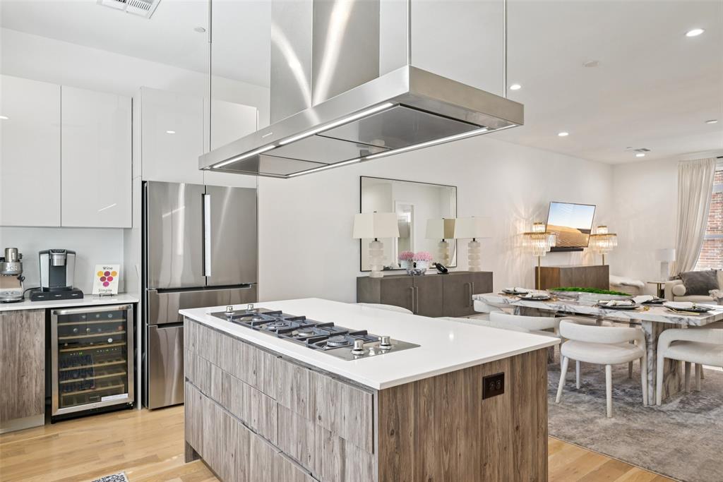 Lofts on Cedar Springs - Residential