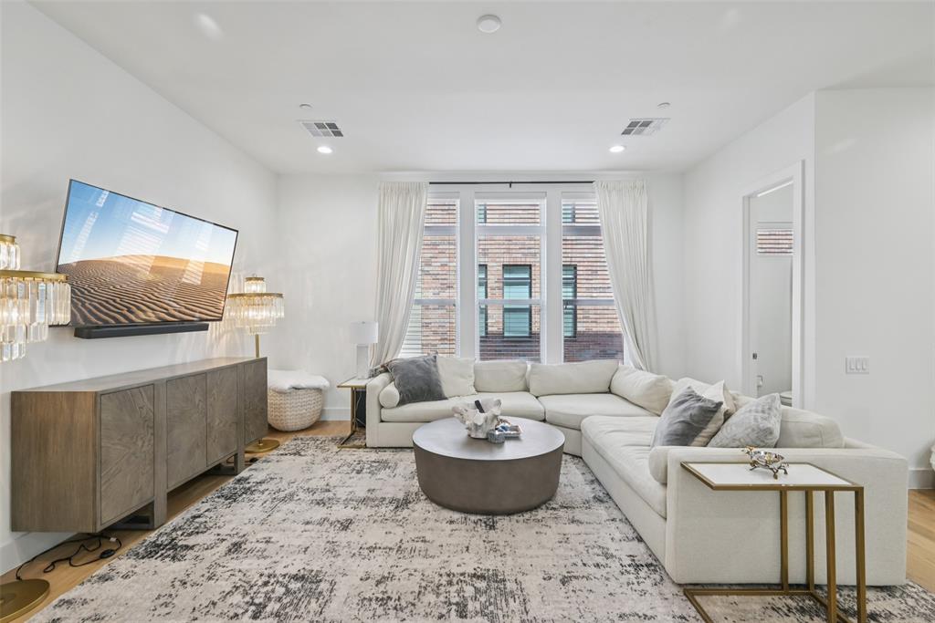 Lofts on Cedar Springs - Residential