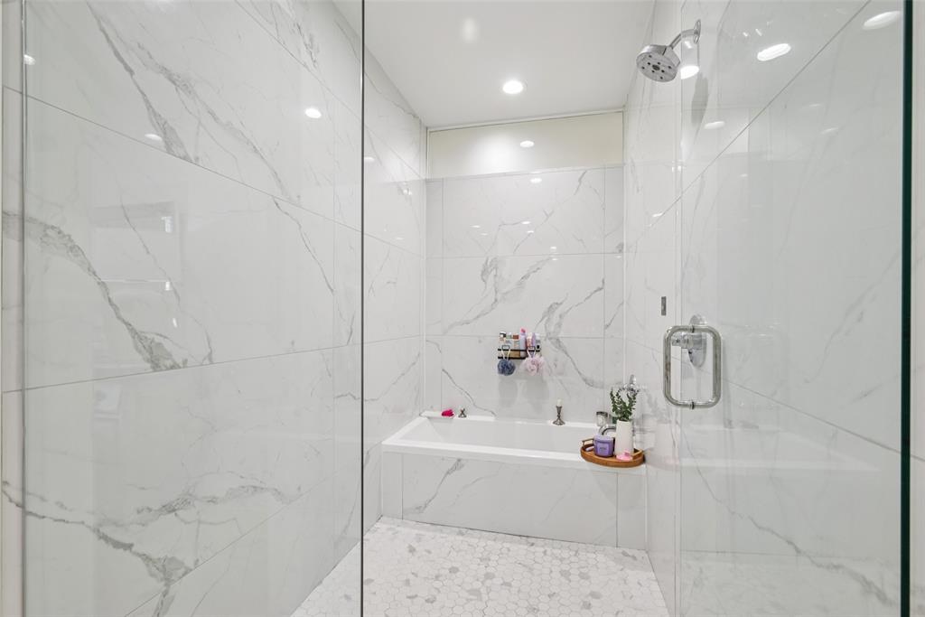 Lofts on Cedar Springs - Residential