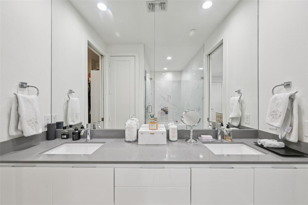 Lofts on Cedar Springs - Residential