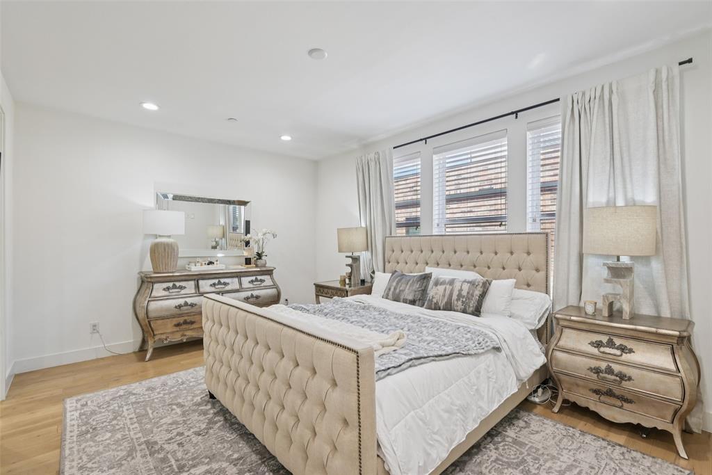 Lofts on Cedar Springs - Residential