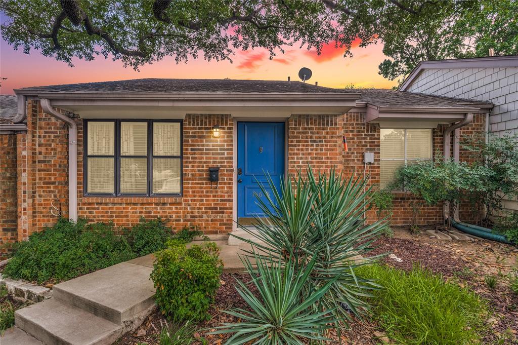 Brookgreen Twnhs 01 - Residential