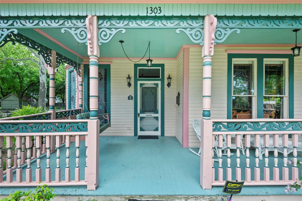 West End Rev - Residential