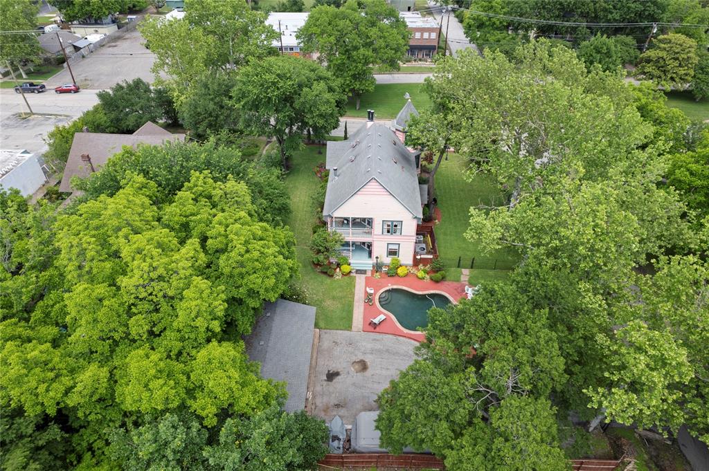 West End Rev - Residential