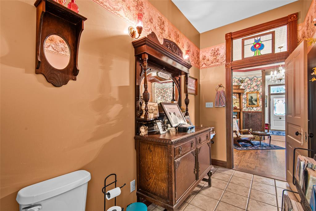 West End Rev - Residential