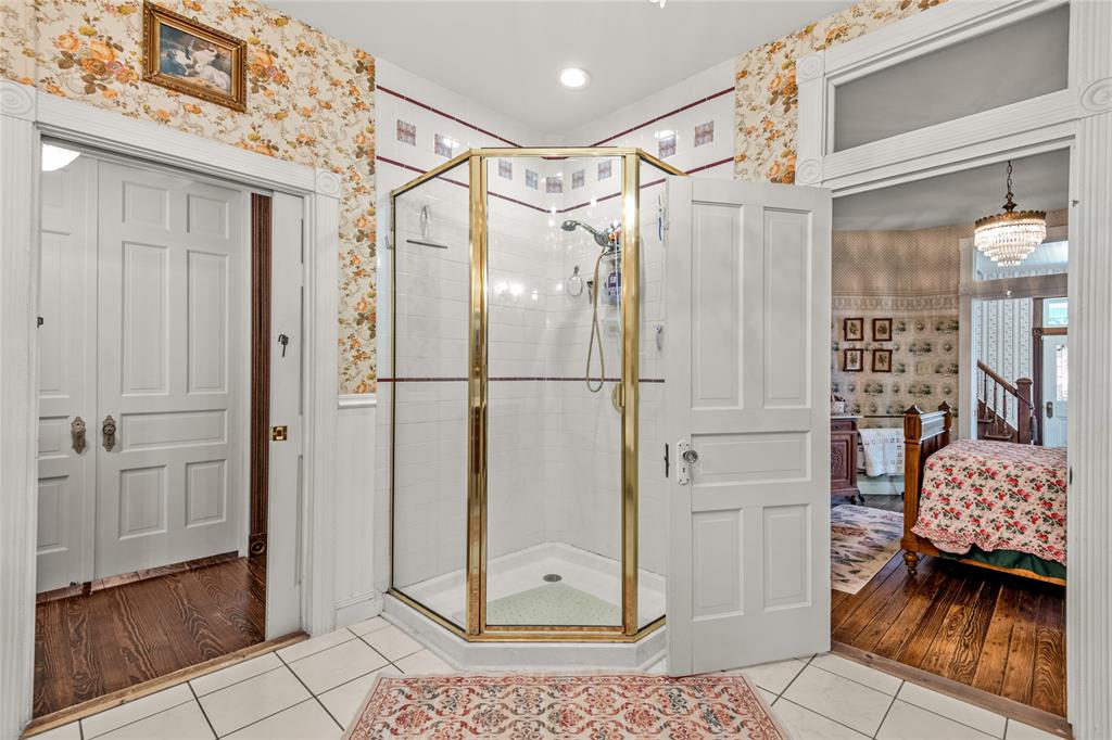 West End Rev - Residential