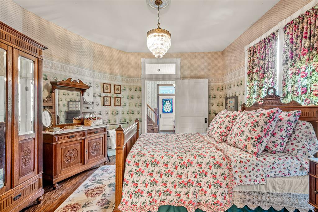 West End Rev - Residential