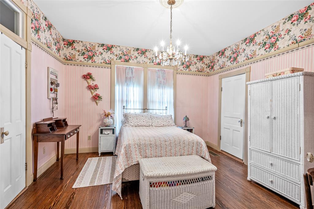 West End Rev - Residential