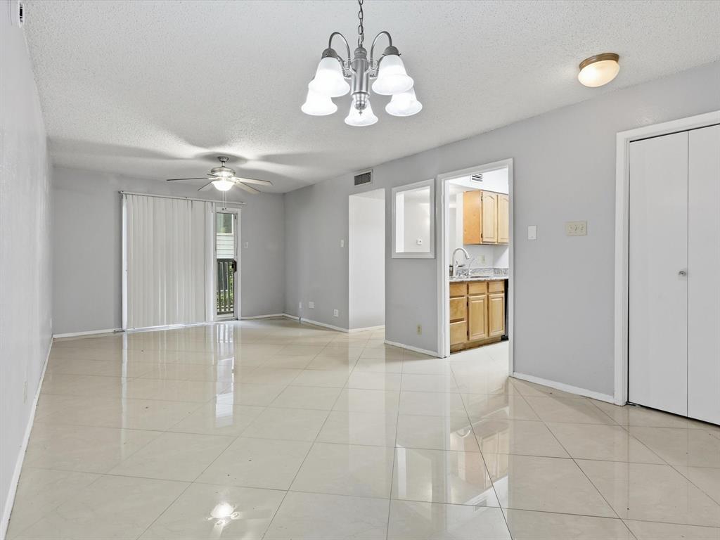 River Oaks Condos - Residential