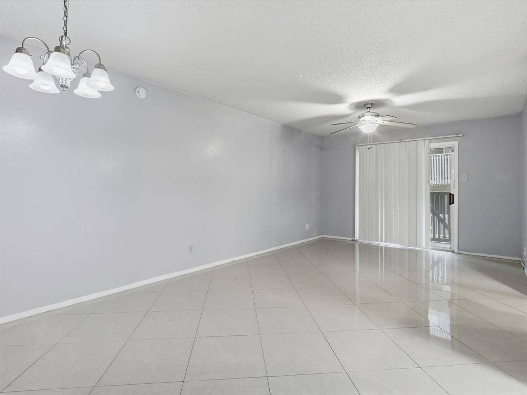 River Oaks Condos - Residential