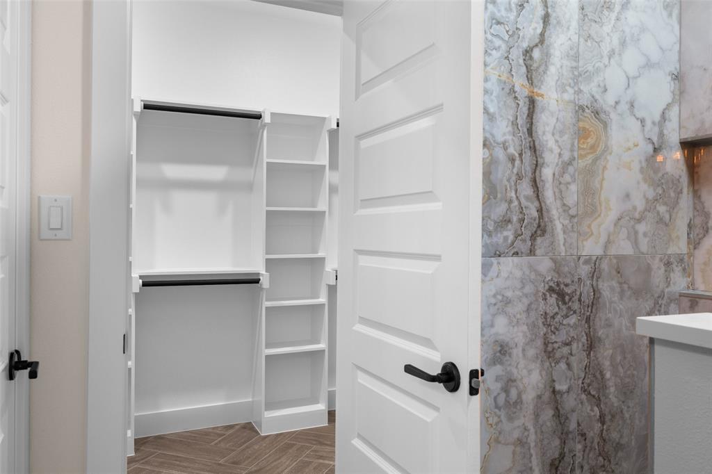 Canyon Creek - Residential