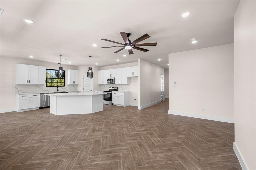 Canyon Creek - Residential