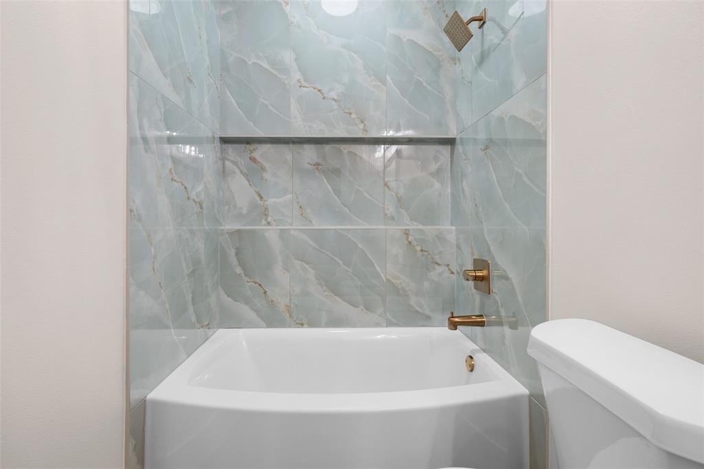 Canyon Creek - Residential