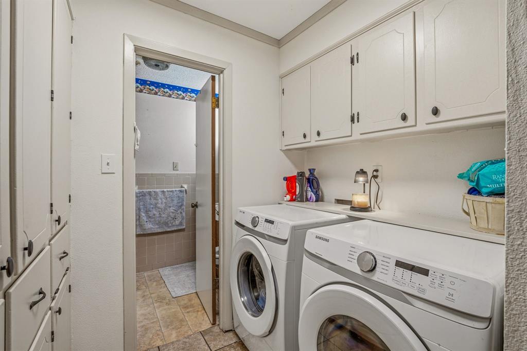 Locke & Holdridge - Residential