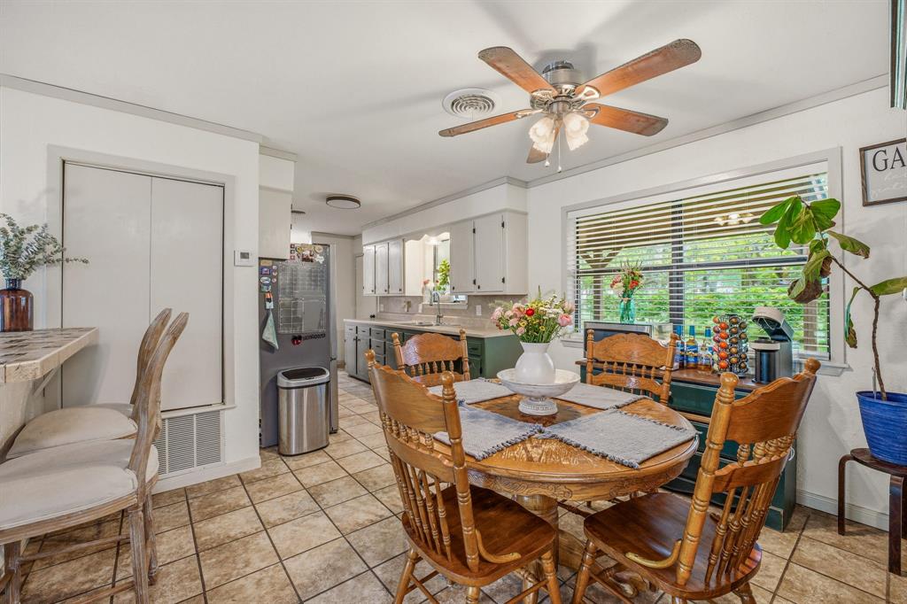 Locke & Holdridge - Residential