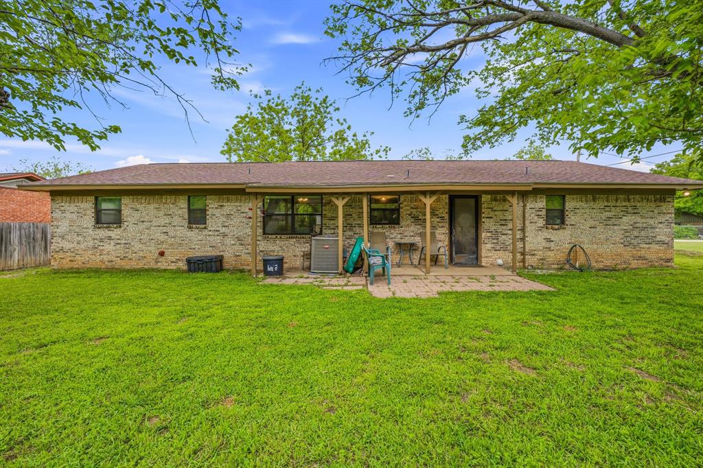 Locke & Holdridge - Residential