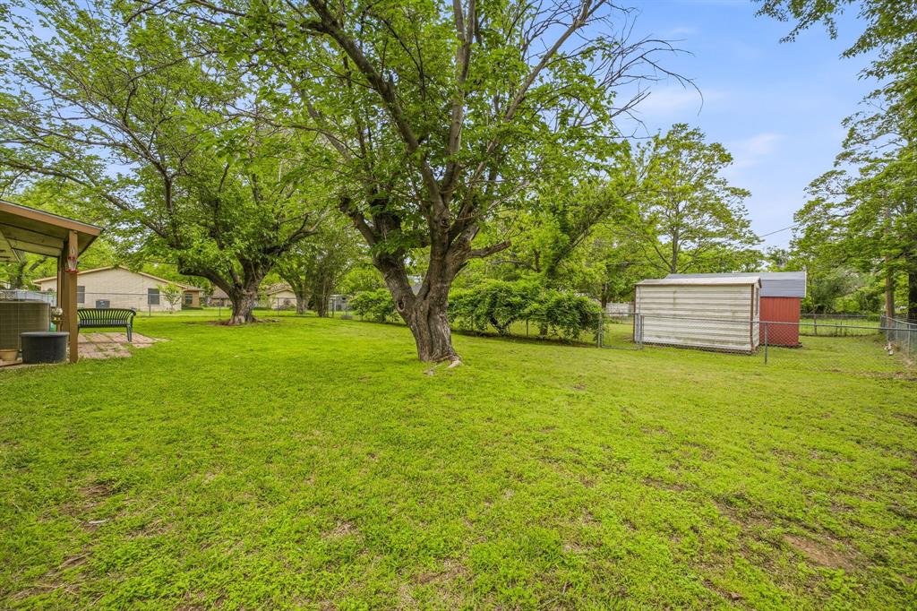 Locke & Holdridge - Residential