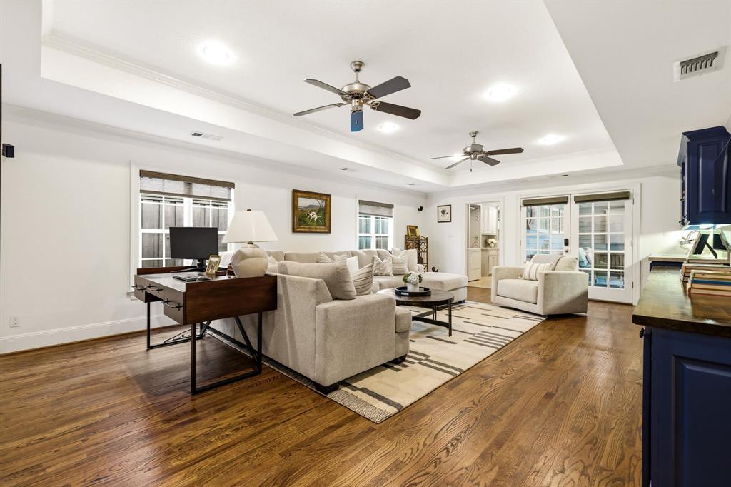 BRIARWOOD - Residential