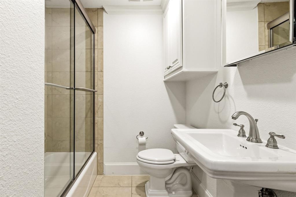 BRIARWOOD - Residential