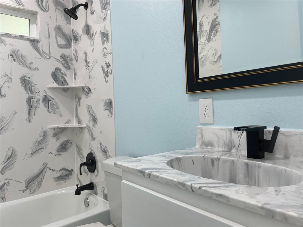 Leclerc Add - Residential