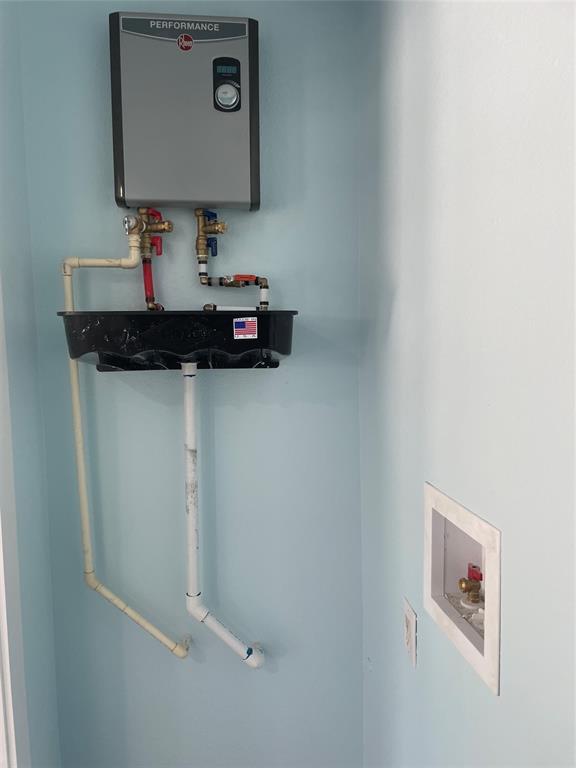 Leclerc Add - Residential