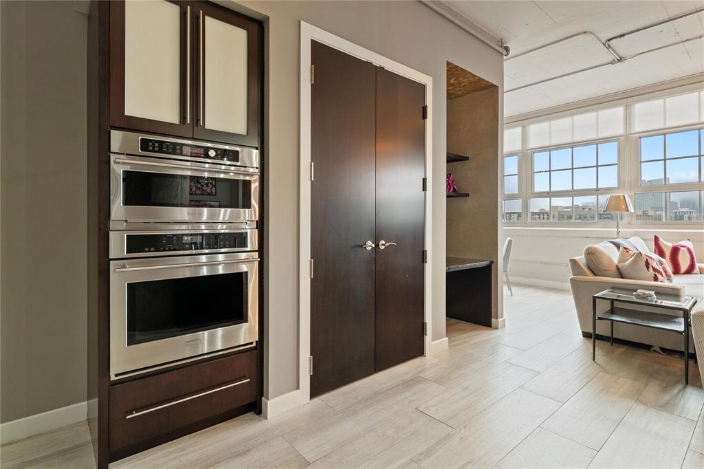 One Montgomery Plaza Residence Condo - Residential