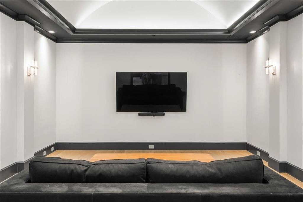 The Hills Of Kingswood - Residential