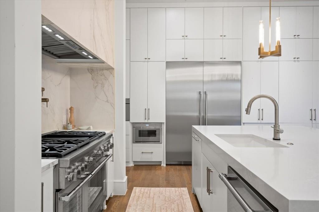 The Hills Of Kingswood - Residential