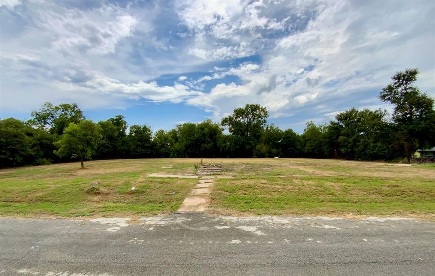Looking for a great place to build your new home? This oversized 0.809-acre lot is located inside the city limits of Groesbeck and offers the ideal combination of space, convenience, and utility access. With city water, city sewer, and electricity already available, this property is ready for development without the hassle of setting up essential services. Tucked away on a quiet street but just minutes from schools, parks, shopping, and dining, this spacious lot provides a peaceful setting while keeping you close to everything Groesbeck has to offer. Whether you’re looking to build a custom home with room to breathe or invest in a growing small-town community, this property is a smart move. No mobile homes allowed per city ordinance, but site-built homes including barndominiums, etc. are welcome—offering flexibility and value for your next project. Don’t miss out on one of the larger available lots in town in a good subdivision—a rare find with city utilities and no HOA!