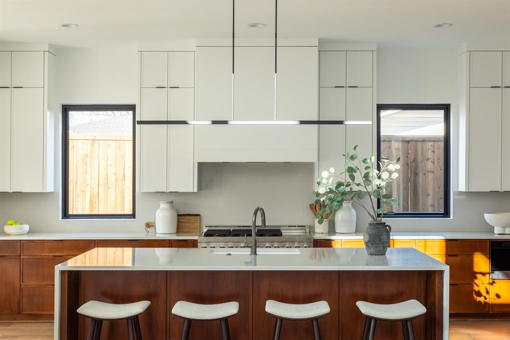 Walnut Hill North 2Nd Sect - Residential