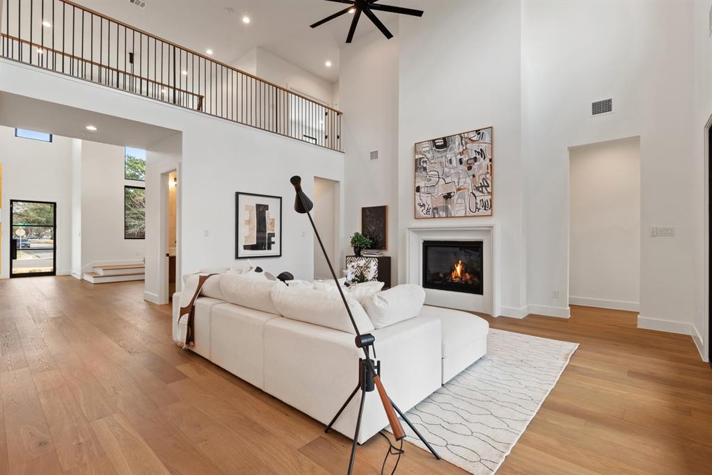 Walnut Hill North 2Nd Sect - Residential