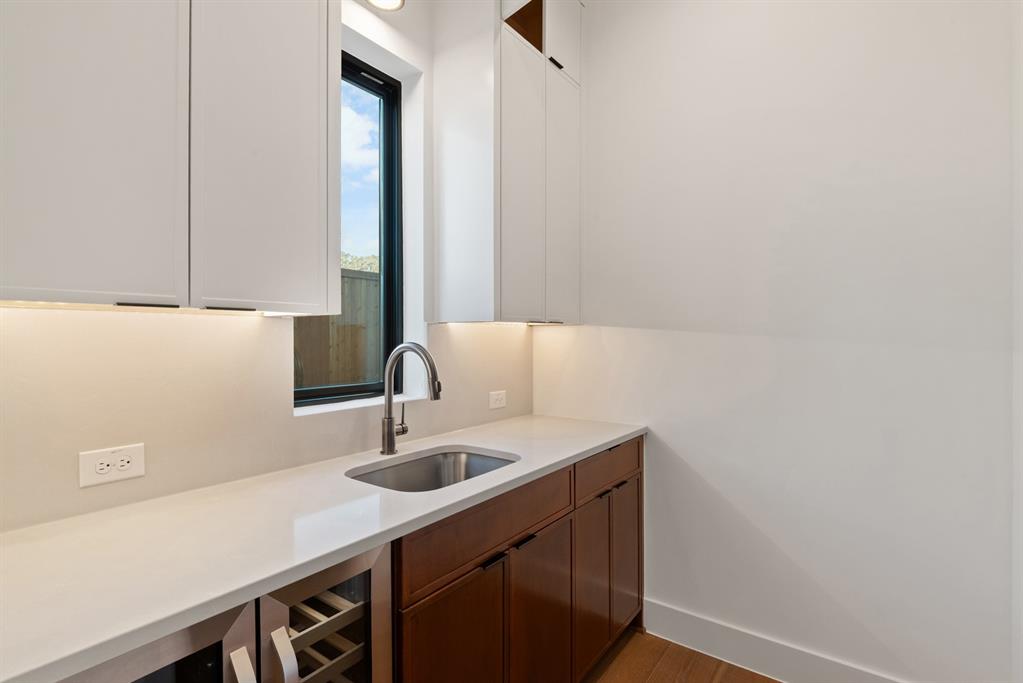 Walnut Hill North 2Nd Sect - Residential