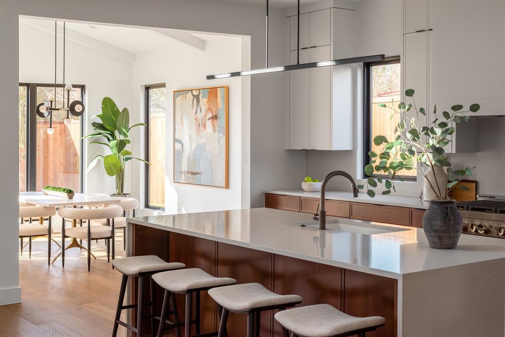 Walnut Hill North 2Nd Sect - Residential