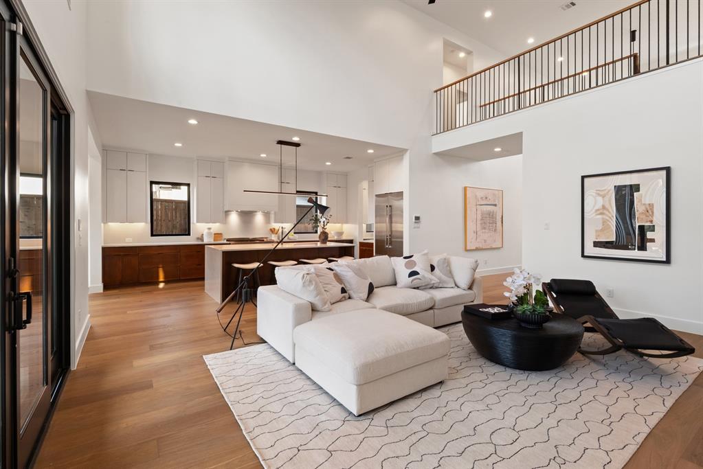 Walnut Hill North 2Nd Sect - Residential