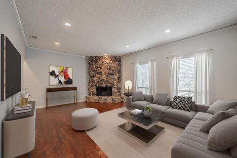 3020 Stonehenge Lane Carrollton TX 75006