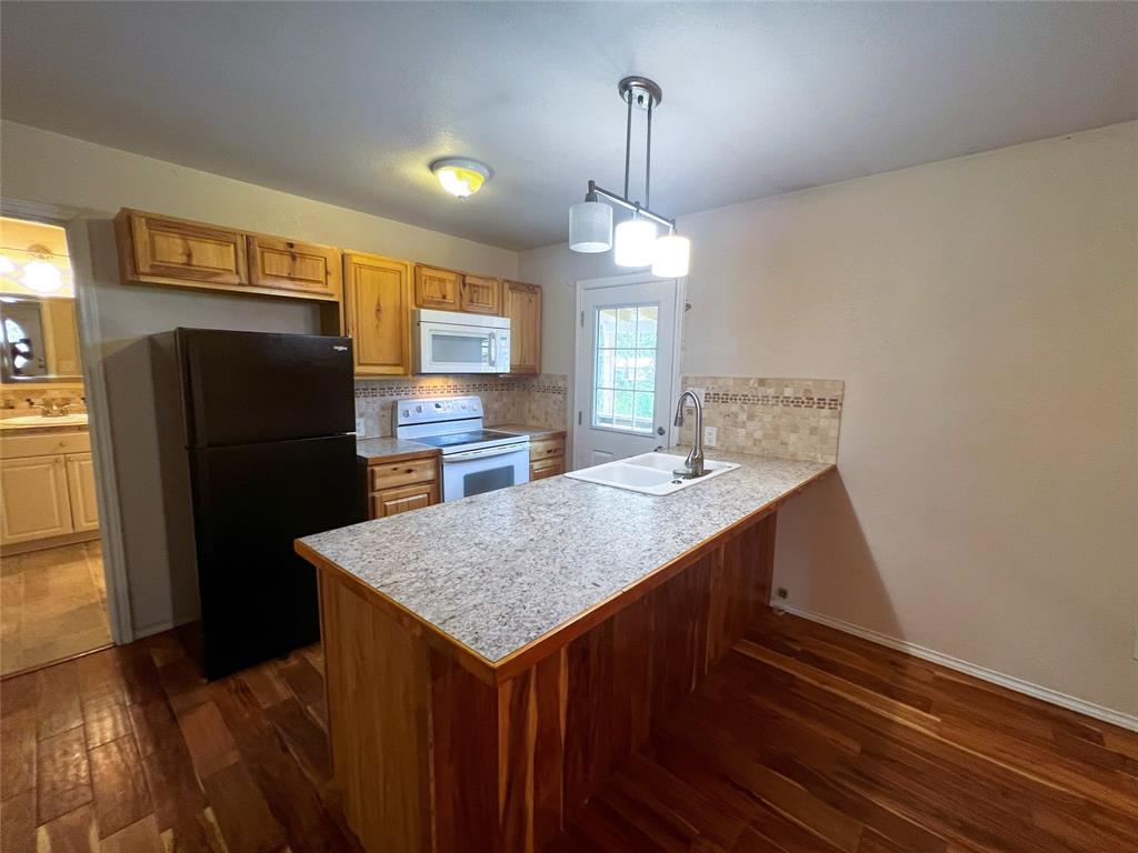 Point La Vista - Residential Lease