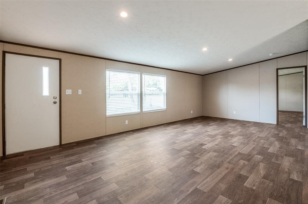 11542 County Road 958