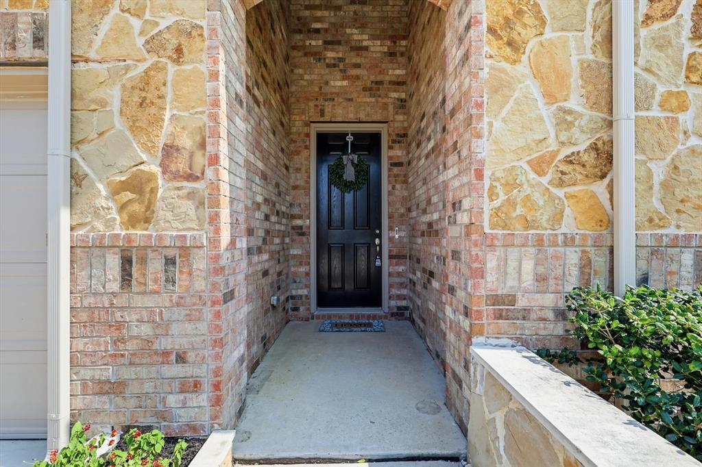 2371 Canary Grass Lane