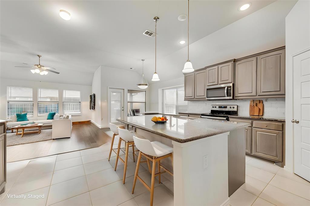 6345 Red Cliff Drive