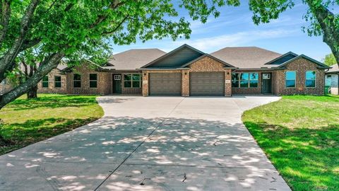 Photo of 619 N Friendship Road, Sherman, TX 75092 (MLS # 21223978)