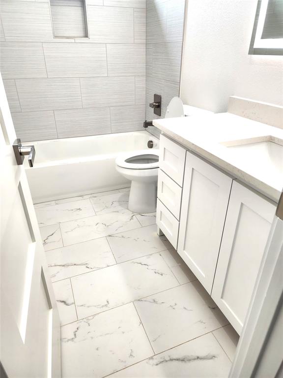 Lake Country Crossing - Residential