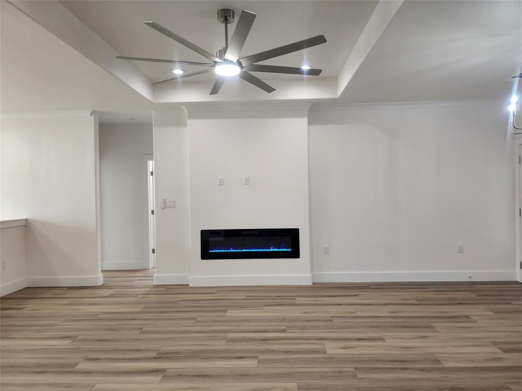 Lake Country Crossing - Residential