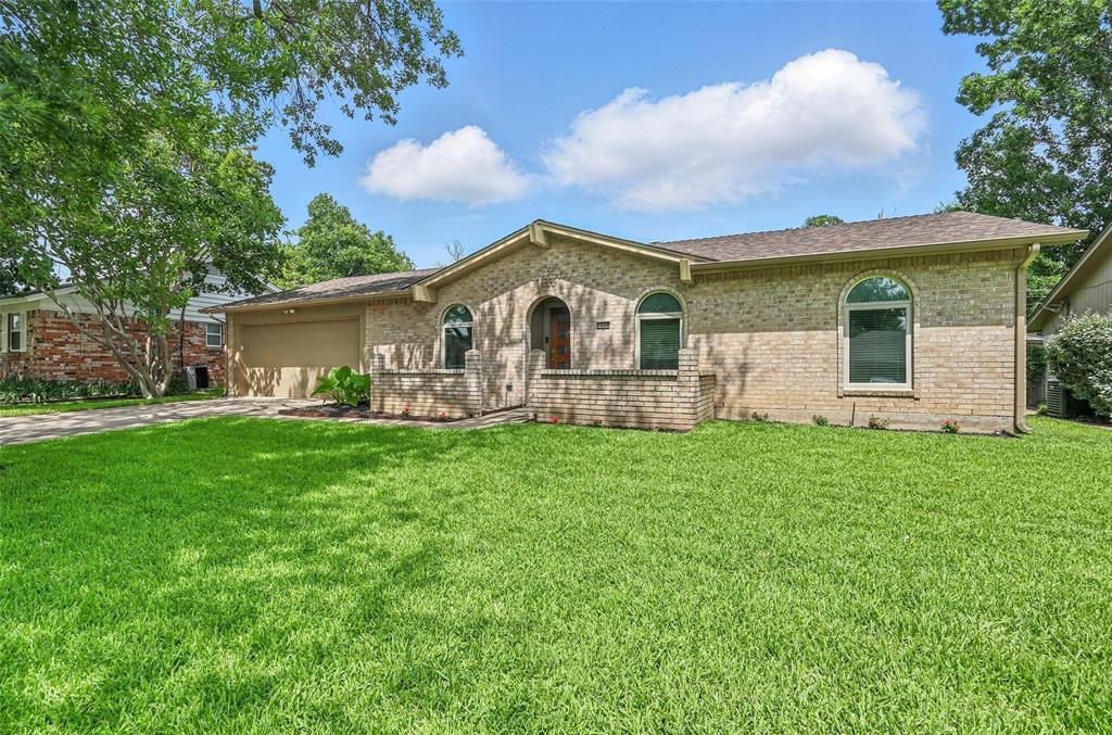 2608 Shady Meadow Drive