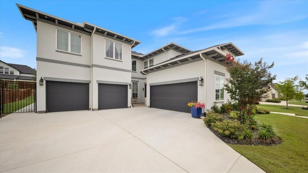 5236 Windsor Lane