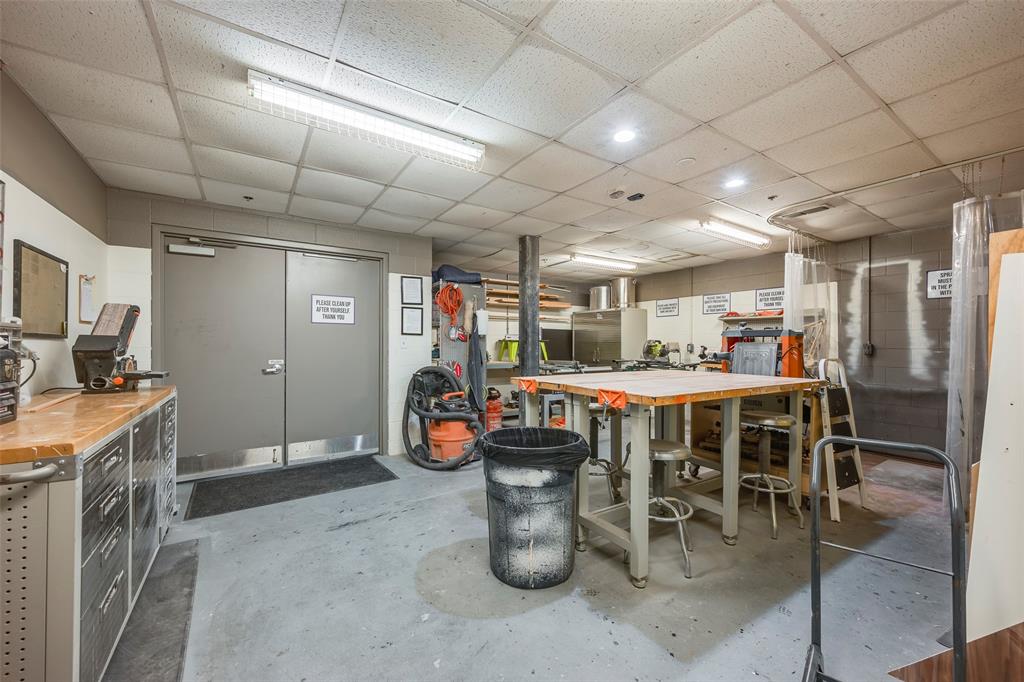 Metropolitan 1200 Main - Residential