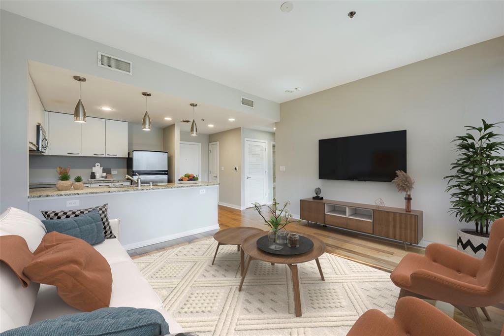 Metropolitan 1200 Main - Residential