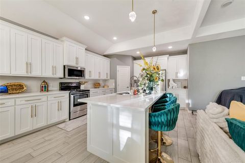 Tiny photo for 4225 Elkins Avenue, Lancaster, TX 75134 (MLS # 21197268)