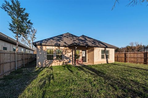 Tiny photo for 4225 Elkins Avenue, Lancaster, TX 75134 (MLS # 21197268)