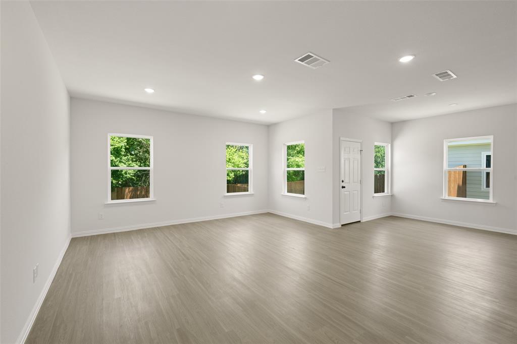 Courtland Place - Residential