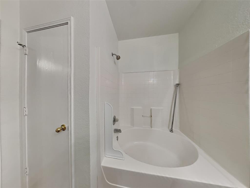 Marine Creek Hills Add - Residential Lease